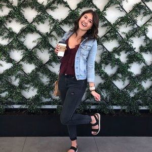 Meet your Posher, Elly